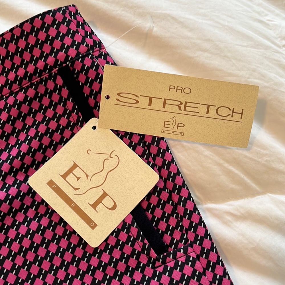 E&P pro Woman golf short size 14, tags on, never worn, lightweight stretch